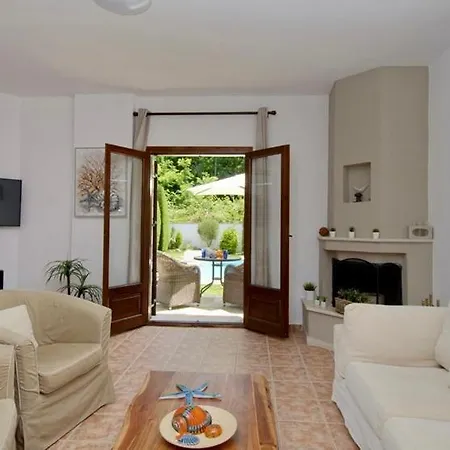 فيلة Horto Beach Villas *